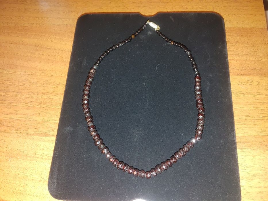 Редкие винтажные старинные гранатовые бусы до 1917 года