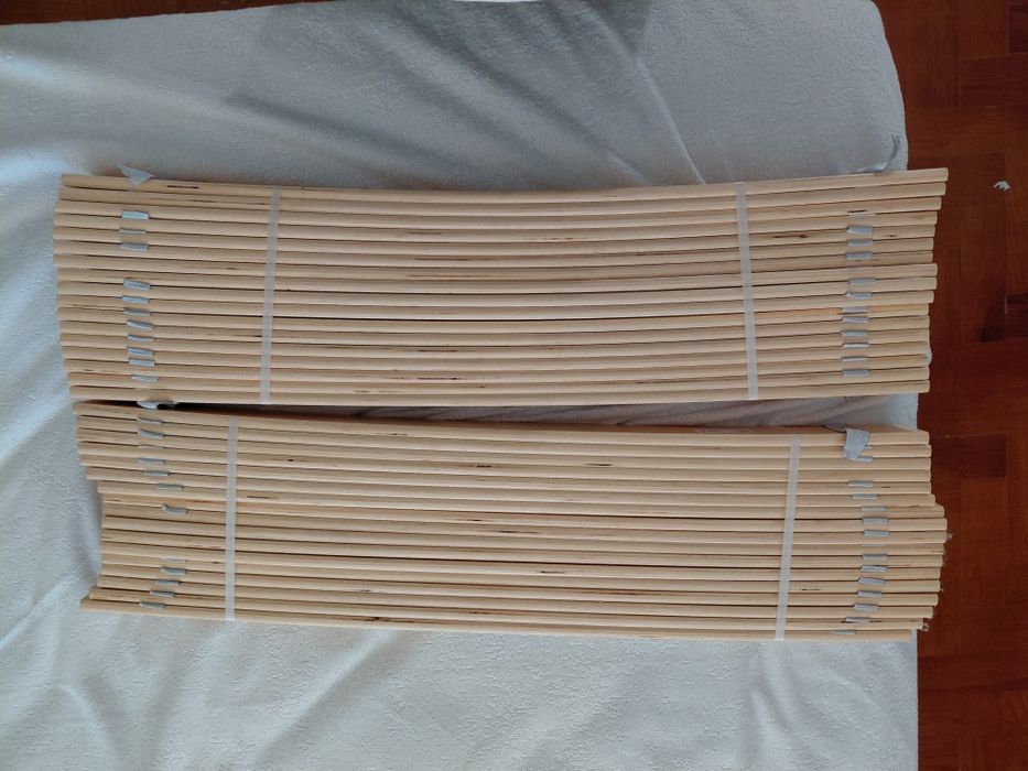 Estrados NOVOS de madeira (ripas) do Ikea