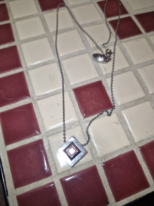 Симпатичні прикраси з магнітами Zepter.