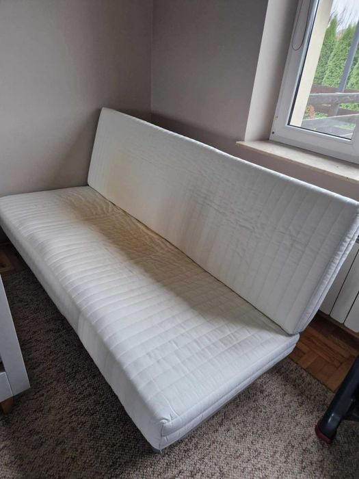 stelaż metalowy do łóżka