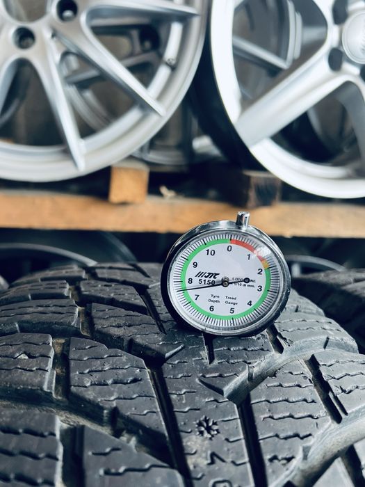 Шини Резина Зимові 205 65 16C Nokian Snowproof C 4шт