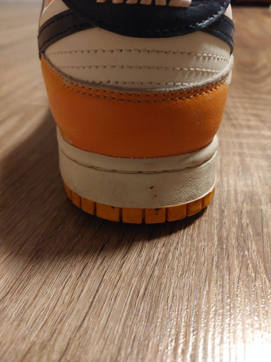 Nike dunk low Wear and Tear