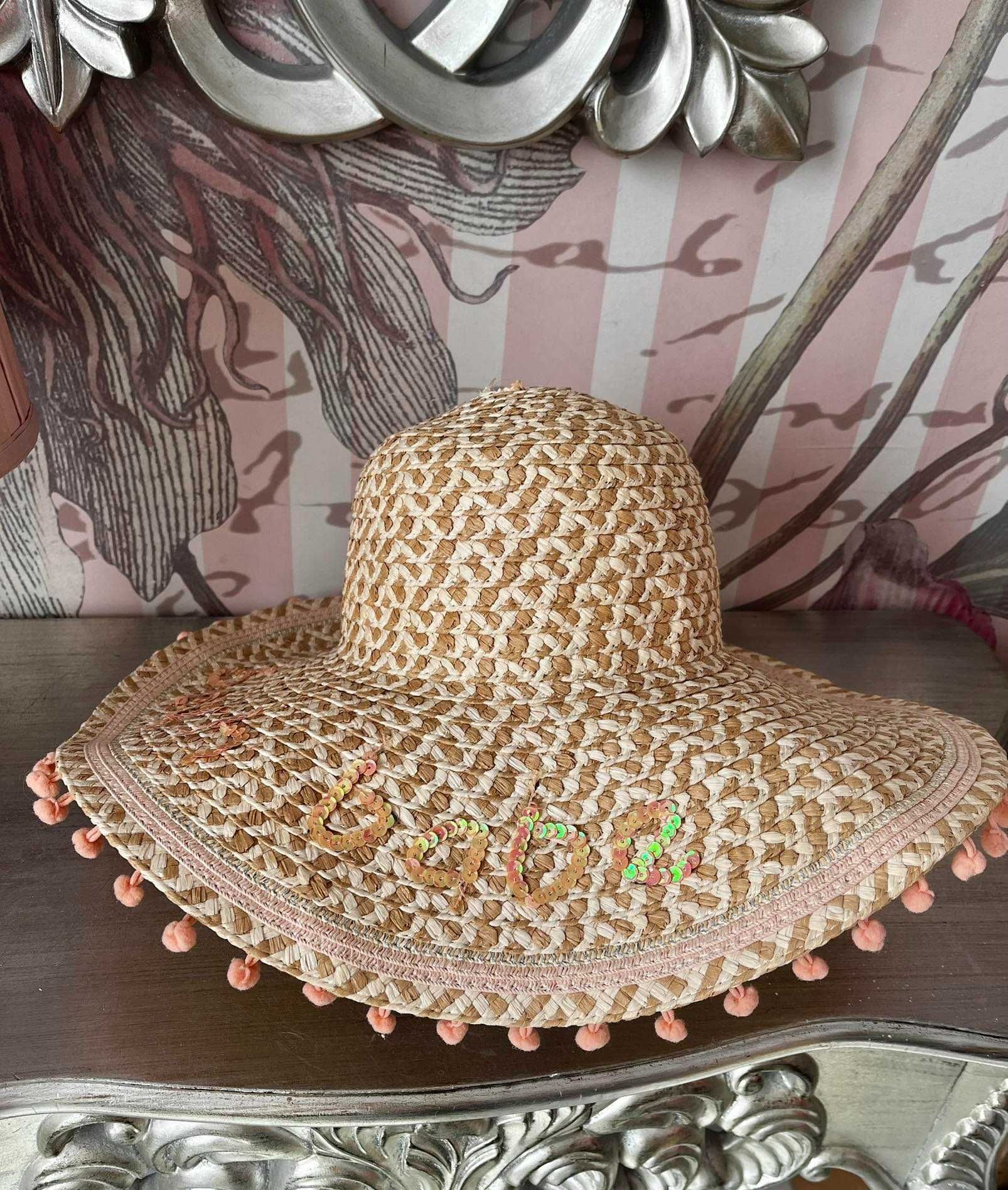 Duży plażowy letni damski kapelusz Primark