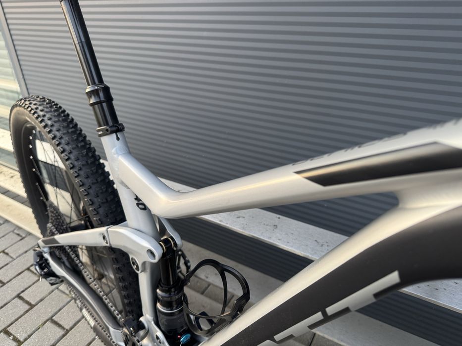 SCOTT GENIUS 940 29 M rower full enduro trail canyon propain yt trek