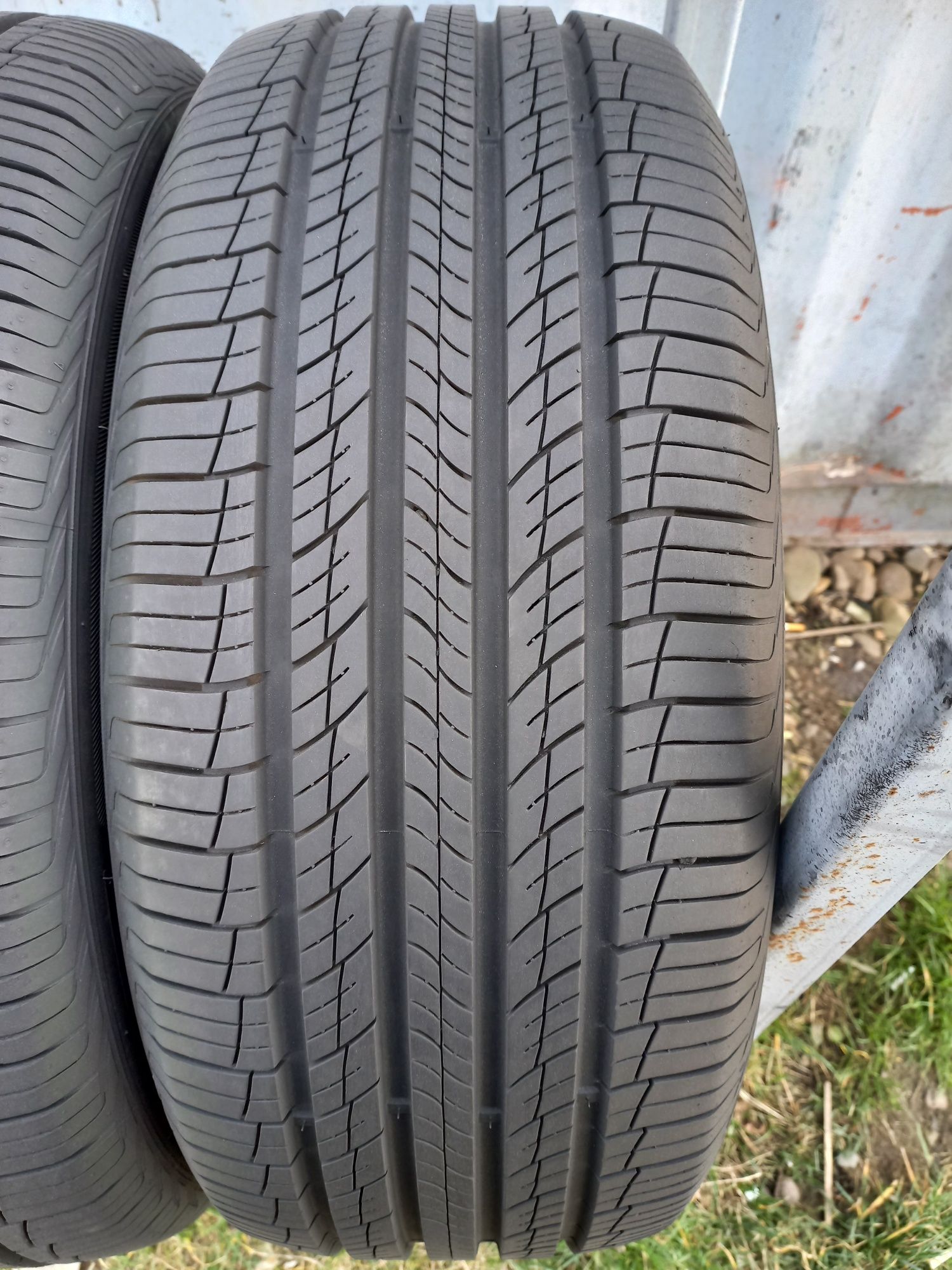 235/55 R18 HANKOOK