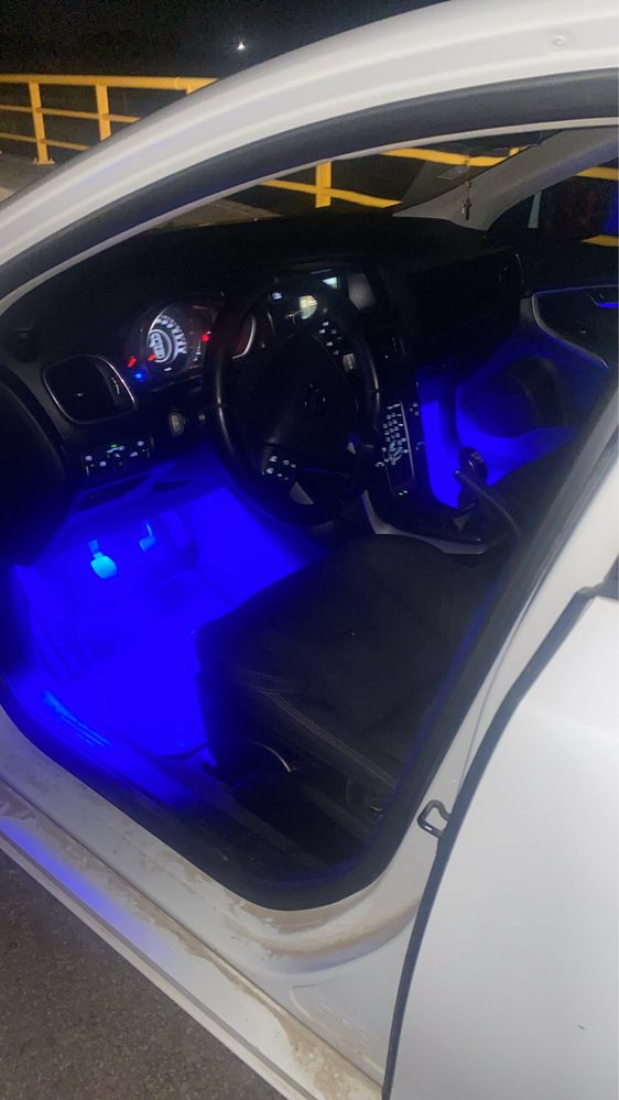 Volvo V40 D2 momentum