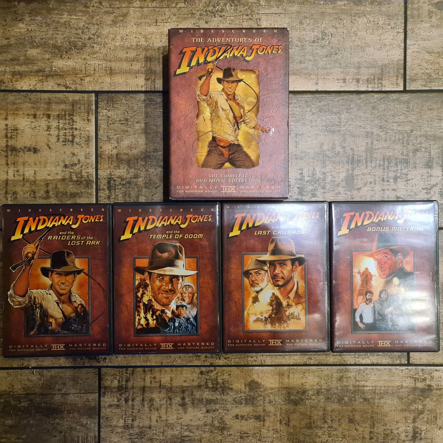 Indiana Jones box 4 × DVD kolekcjonerskie wydanie - NOWE