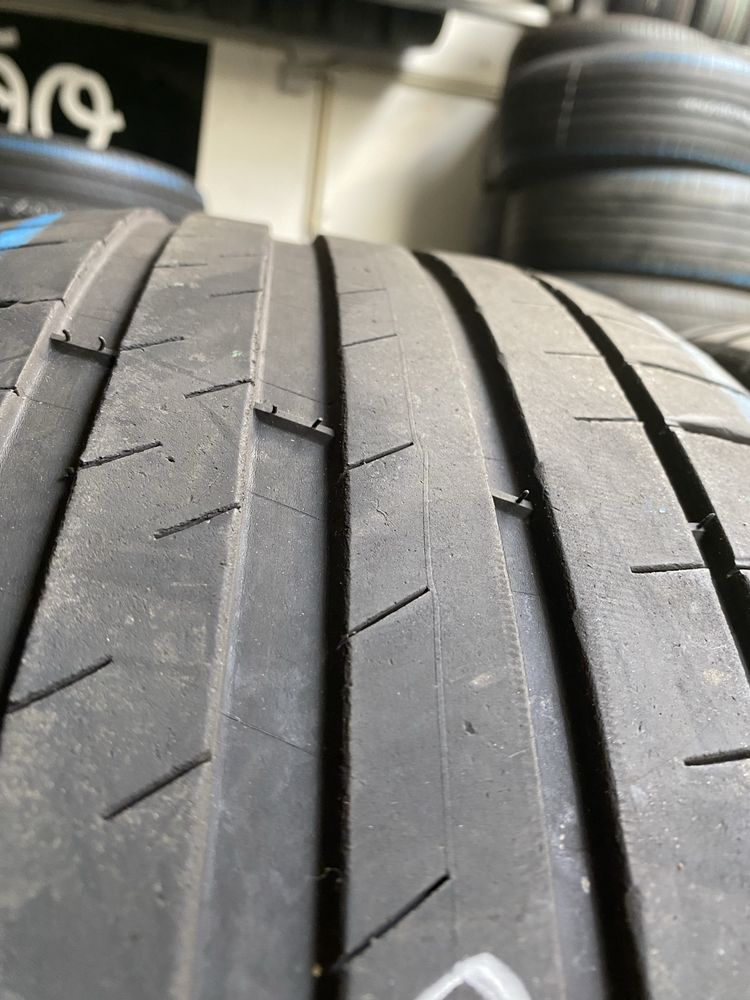 Pneus 235 / 45 R 18 Michelin TO Tesla