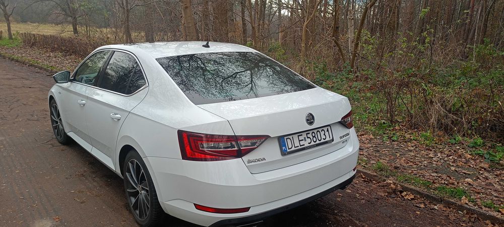 Superb 4x4 salon pl - zadbane