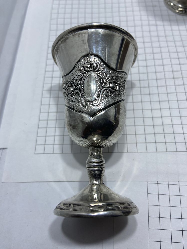 Лафетники мельхиор с посеребрением, подсвечник