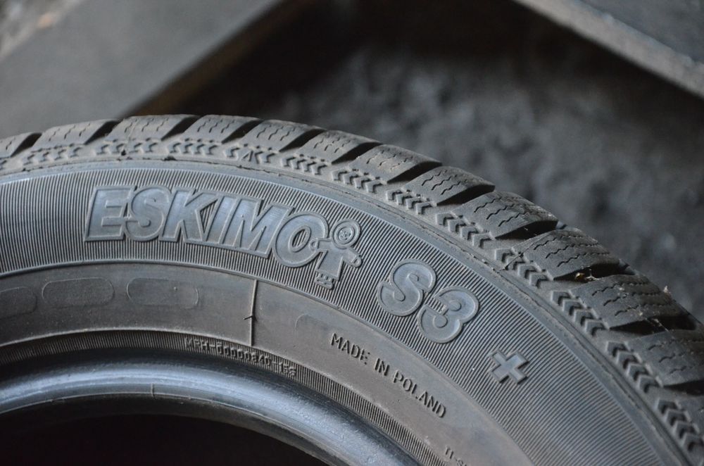 Резина зимова шини колеса зима 195 60 r15 Sava Gtyres