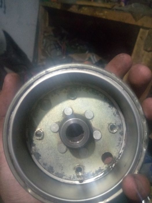 Продам генератор на скутер 4т(вайпер вінд, навігатор,фада тощо)50-80сс