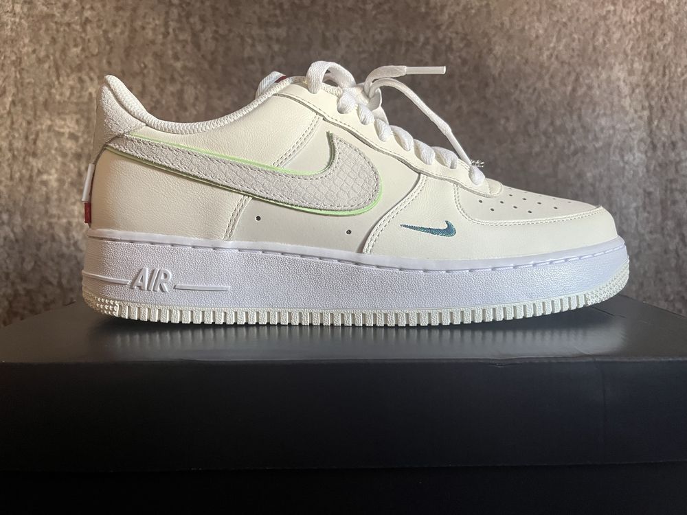 Nike Air Force 1