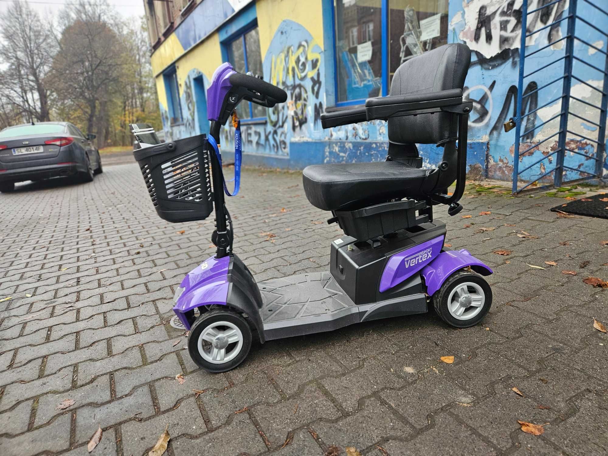 Skuter elektryczny dla osoby starszej lub niepełosprawnej