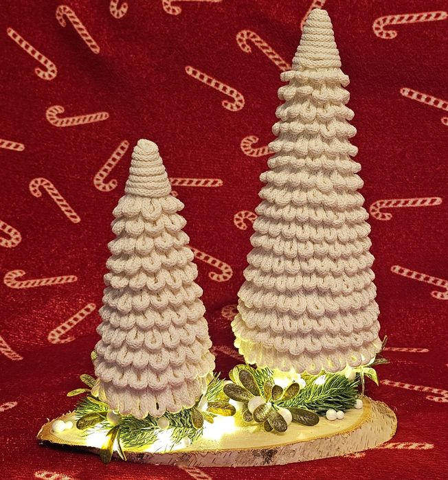 Stroik świąteczny, choinka ze sznurka