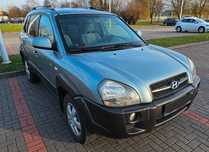 Hyundai Tucson 2005 benzyna 4x4 przyciemniane szyby hak