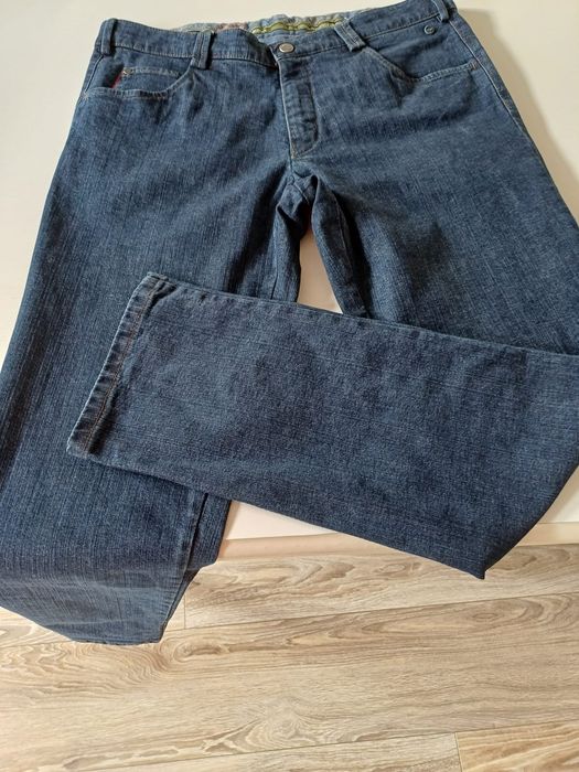 Męskie spodnie granatowy jeans Meyer rozm L.