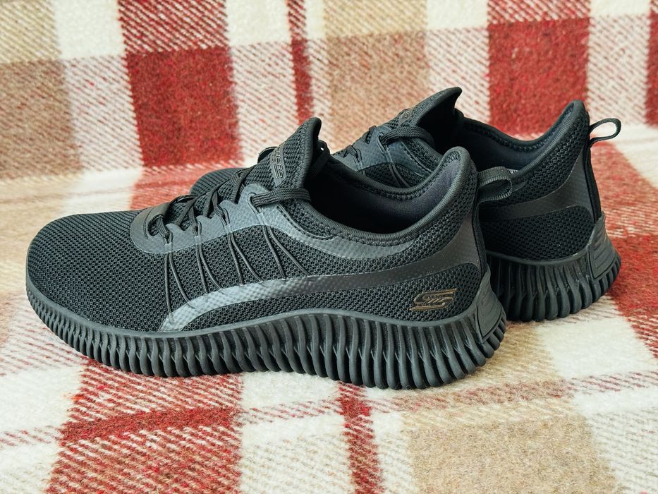(Оригінал) жіночі кросівки Skechers Bobs, розмір 40