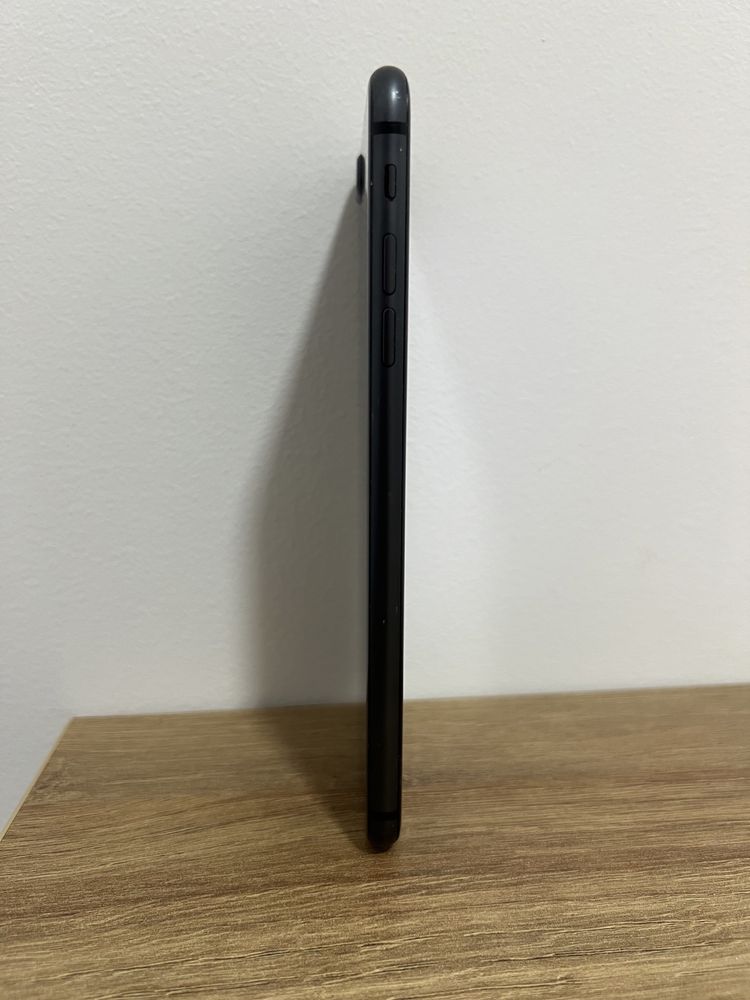 Смартфон. iPhone 8 plus 256ГБ