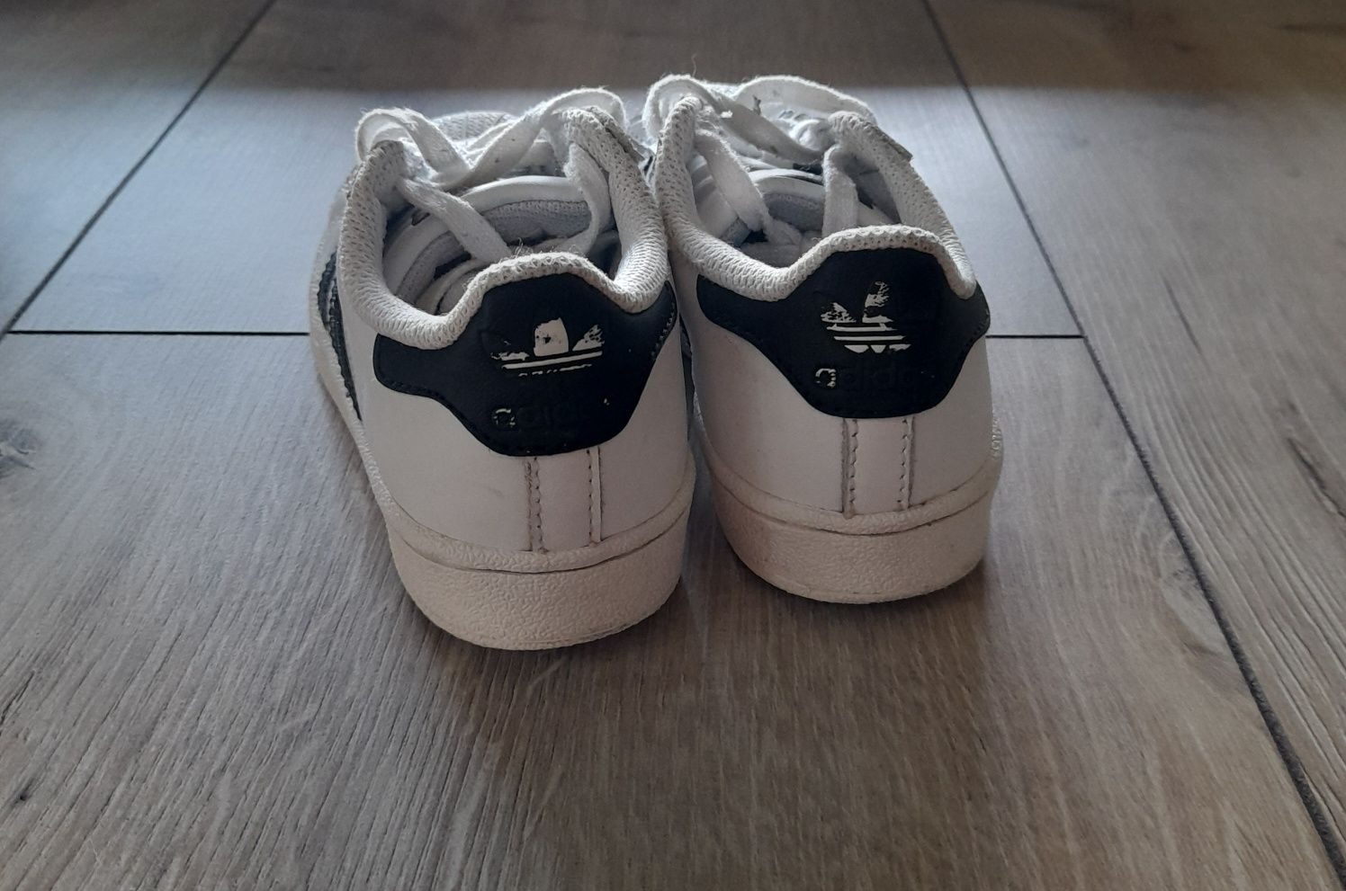 Buty Adidas r.28