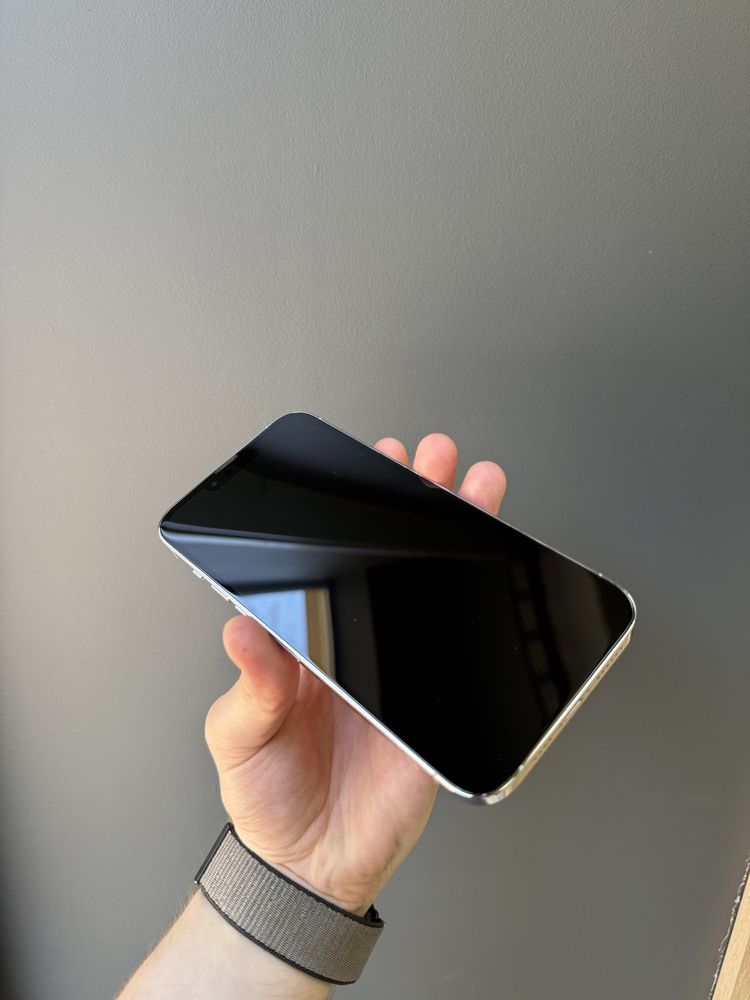 Б/у iPhone 13 Pro Max 128Gb Silver