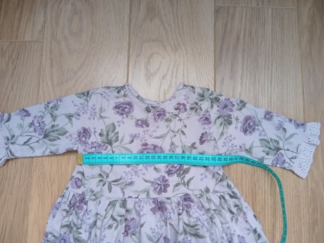 Sukienka NewBie rozmiar 80