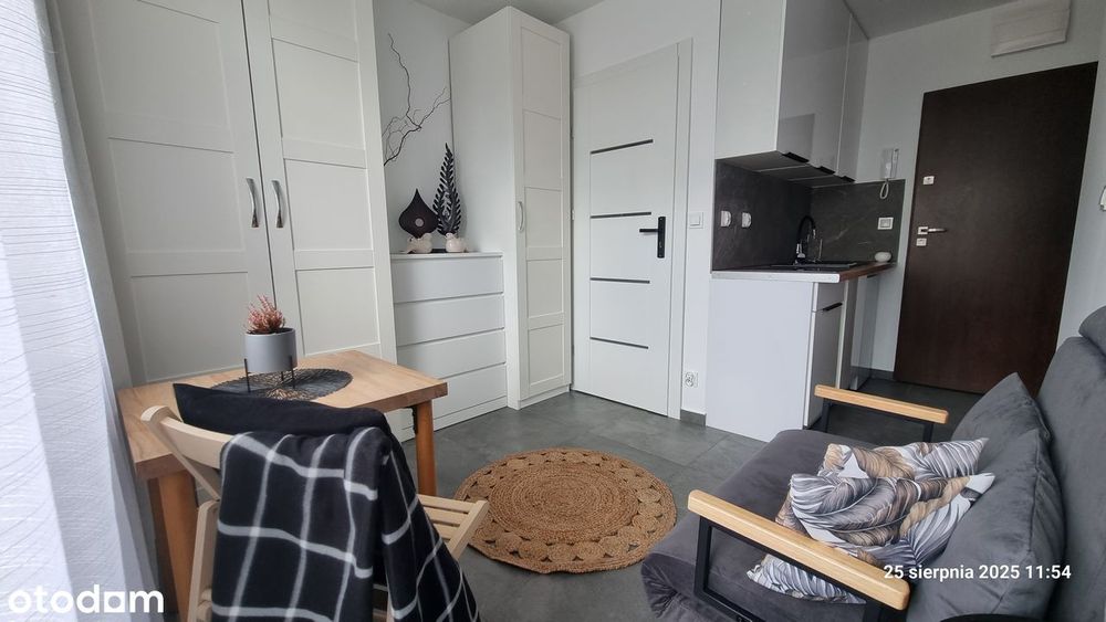 Gotowa Urządzona Mikro Kawalerka Balkon/Ogródek