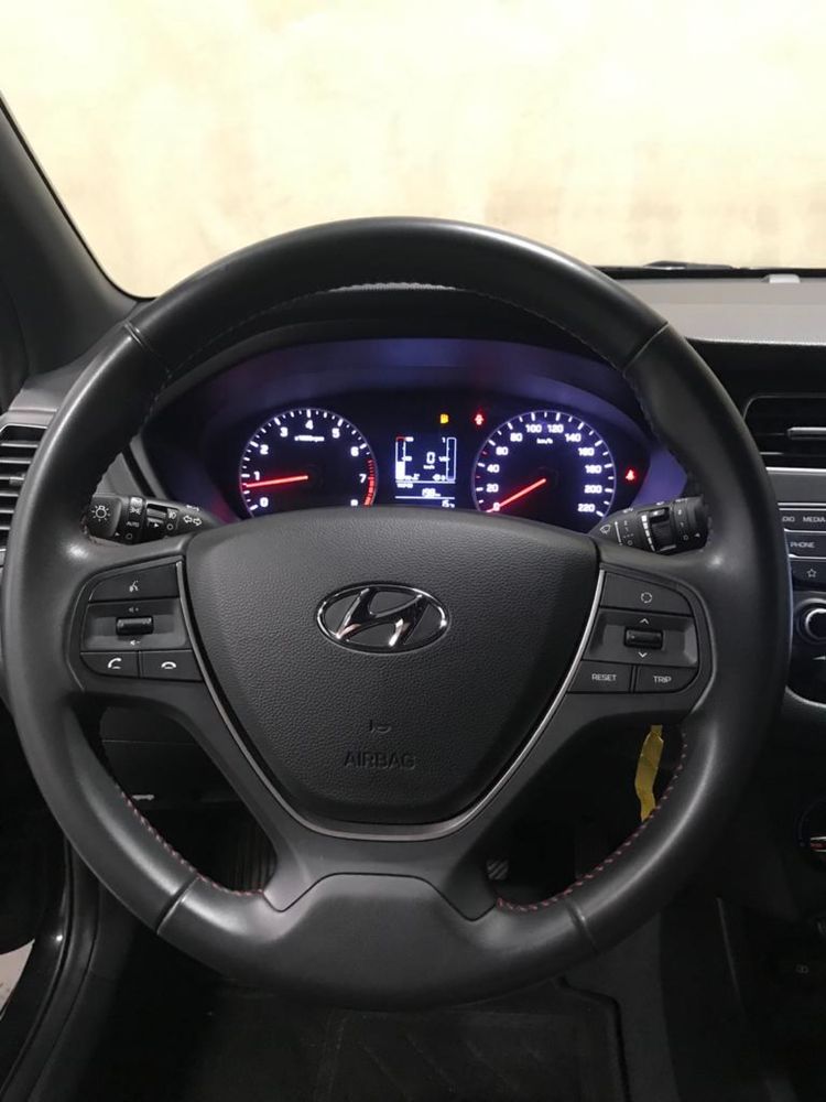 Hyundai I20 1.2cc T-GDI Confort 75CV Gasolina