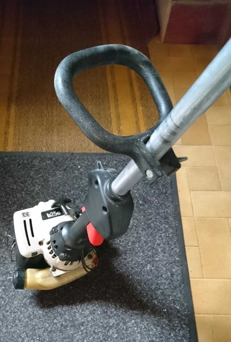 podkaszarka , kosa spalinowa Homelite Bandit , wymaga serwisu