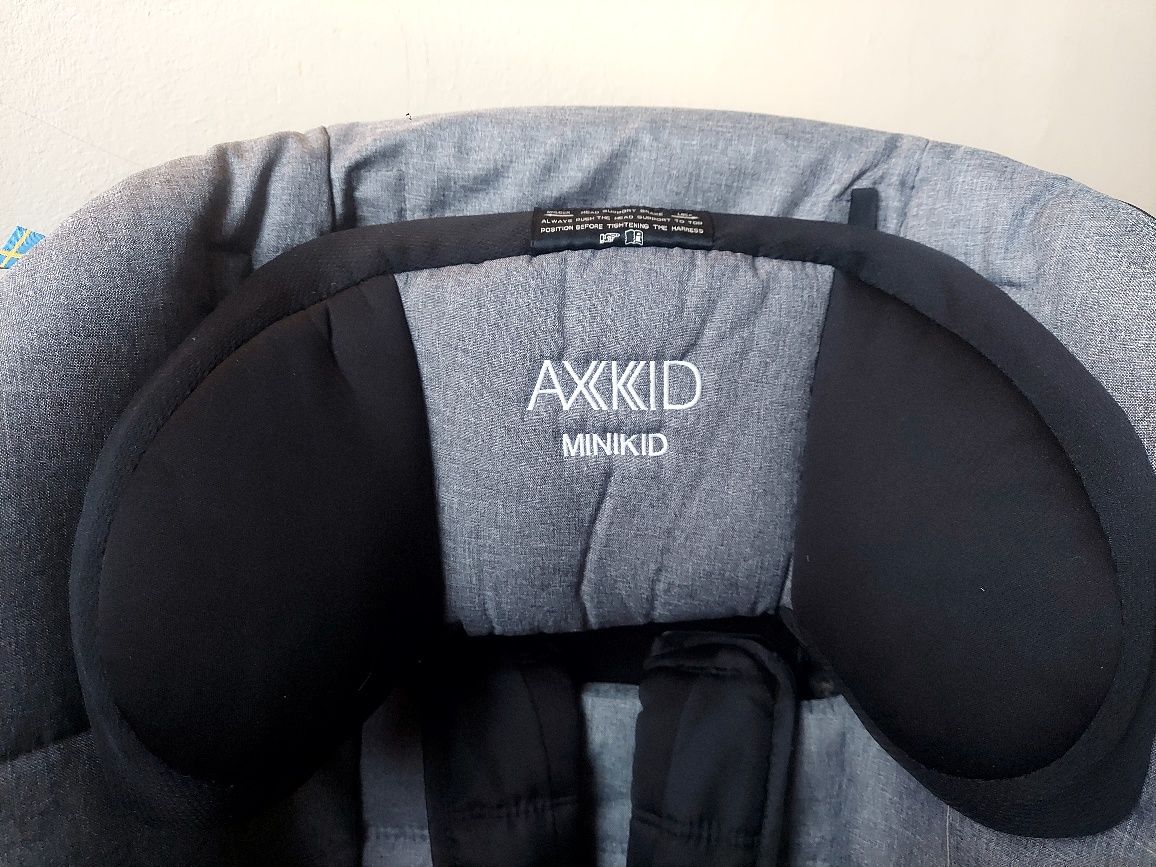 Fotelik Axkid Minikid 9-25kg RWD