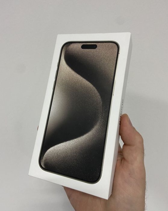 Айфон 15 про Макс на 256 гб и на 512 гб