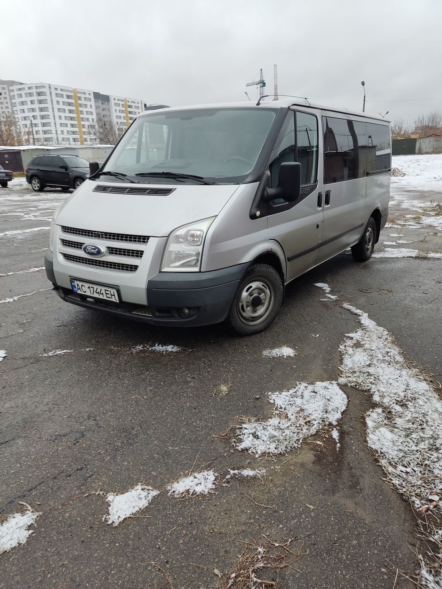 Ford transit пассажирские 8+1