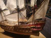 Zjawiskowa replika statku - Galeon VASA - ręcznie składana 107cm !!!