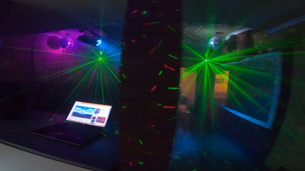 Дом для празднования дней рождений!