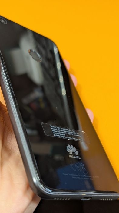 Телефон Huawei P8 lite 2017 3/16 gb