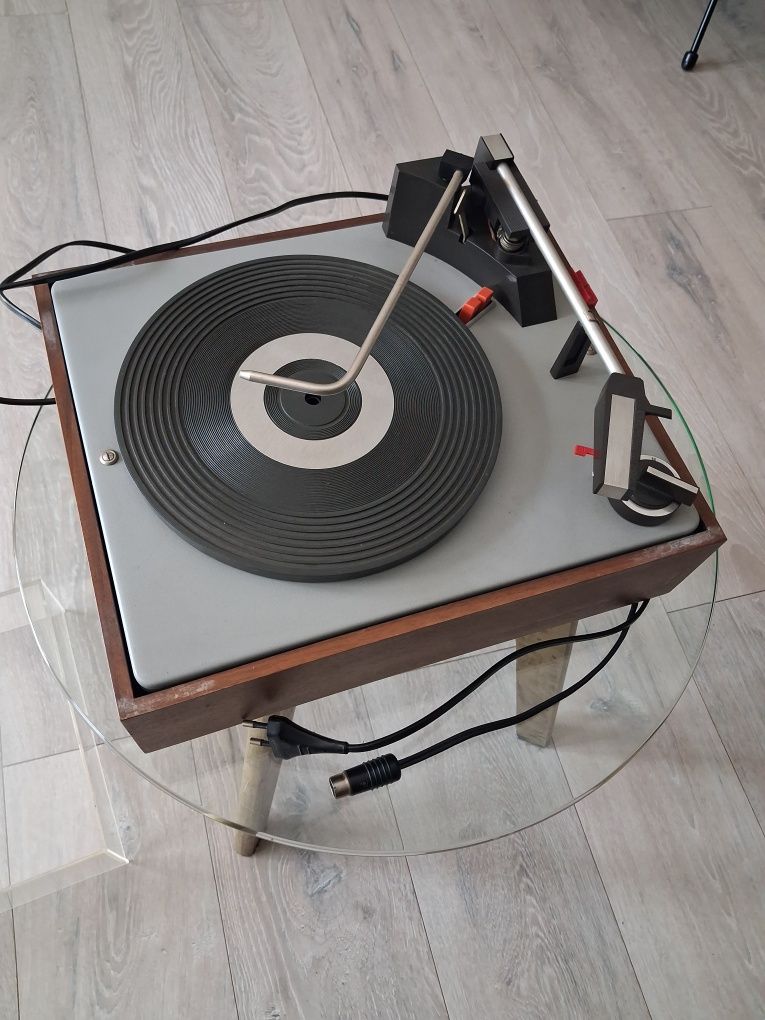 Gramofon na płyty prl