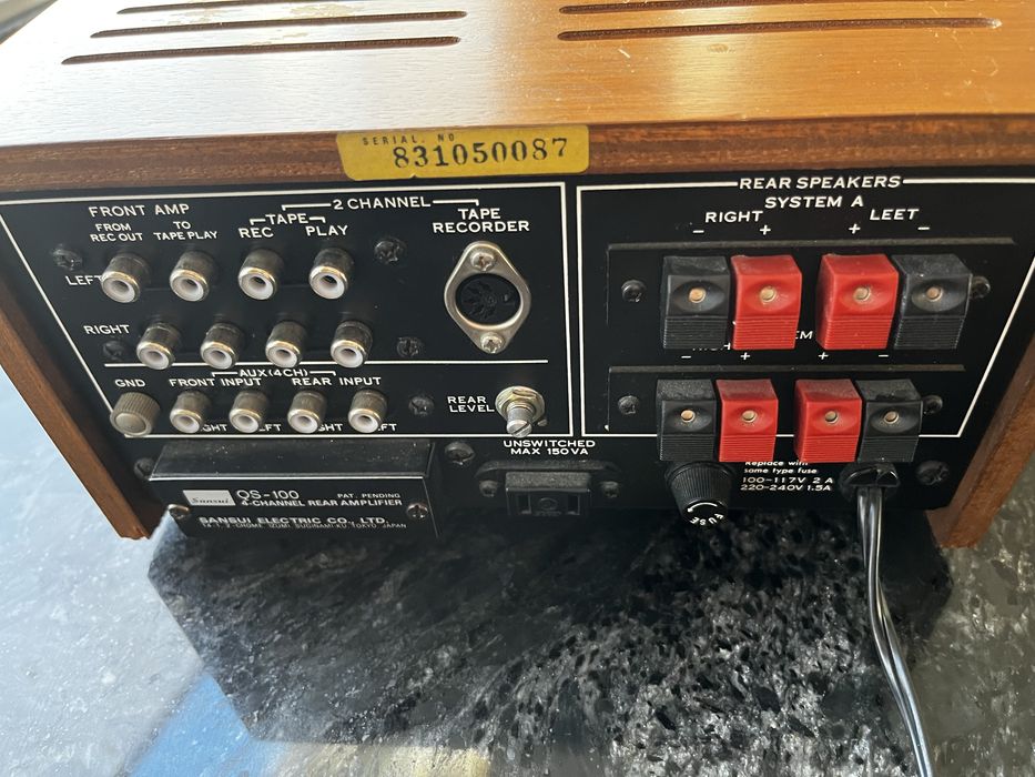 Wzmacniacz Sansui qs-100