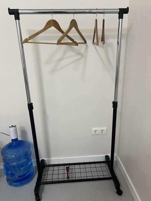 Вішалка портативна