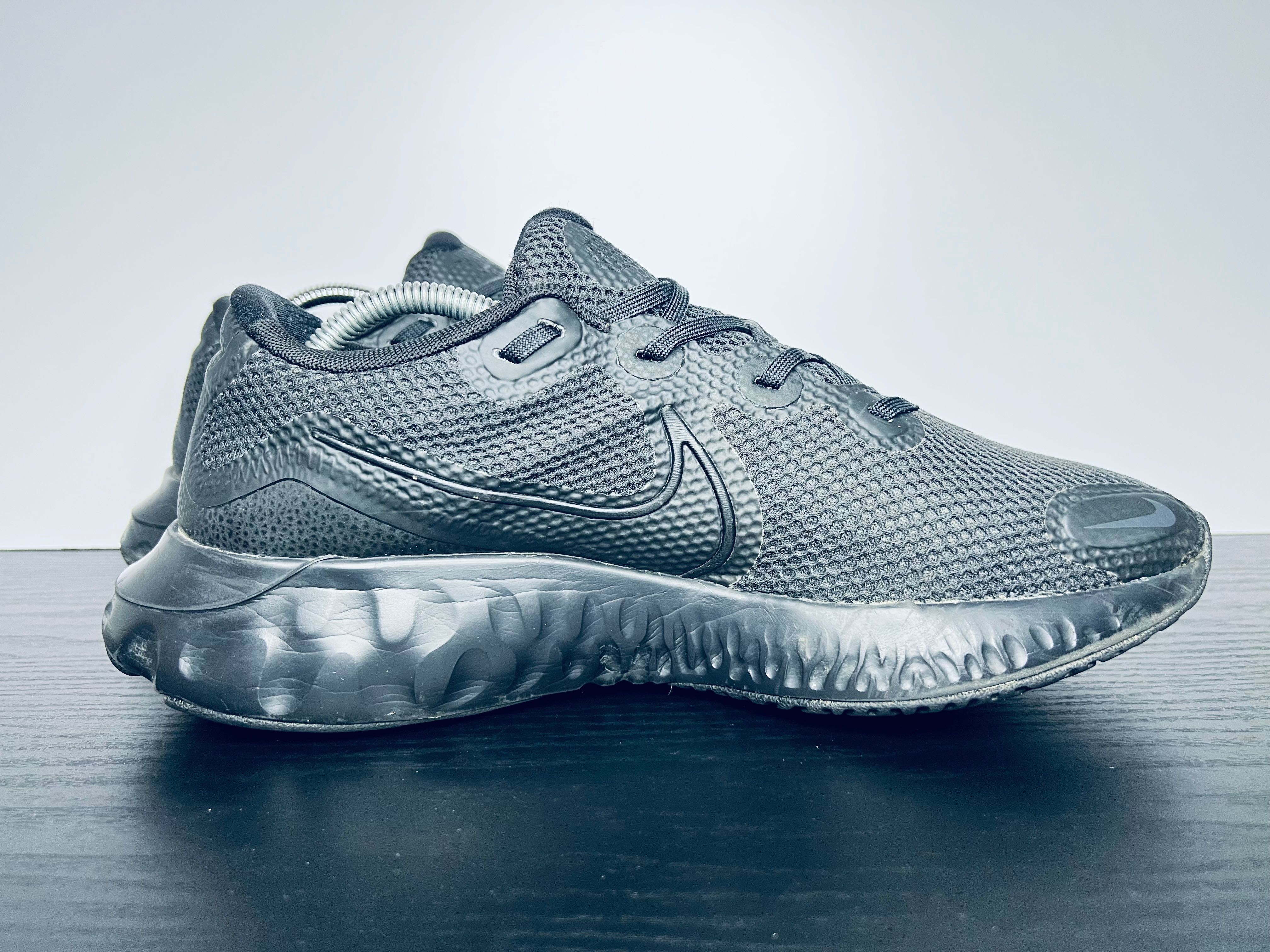 Кросівки Nike RENEW RUN 44р 28см