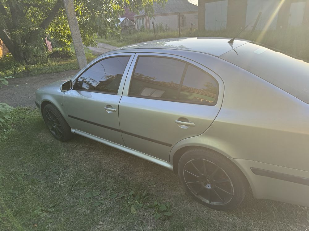 Продам skoda octavia