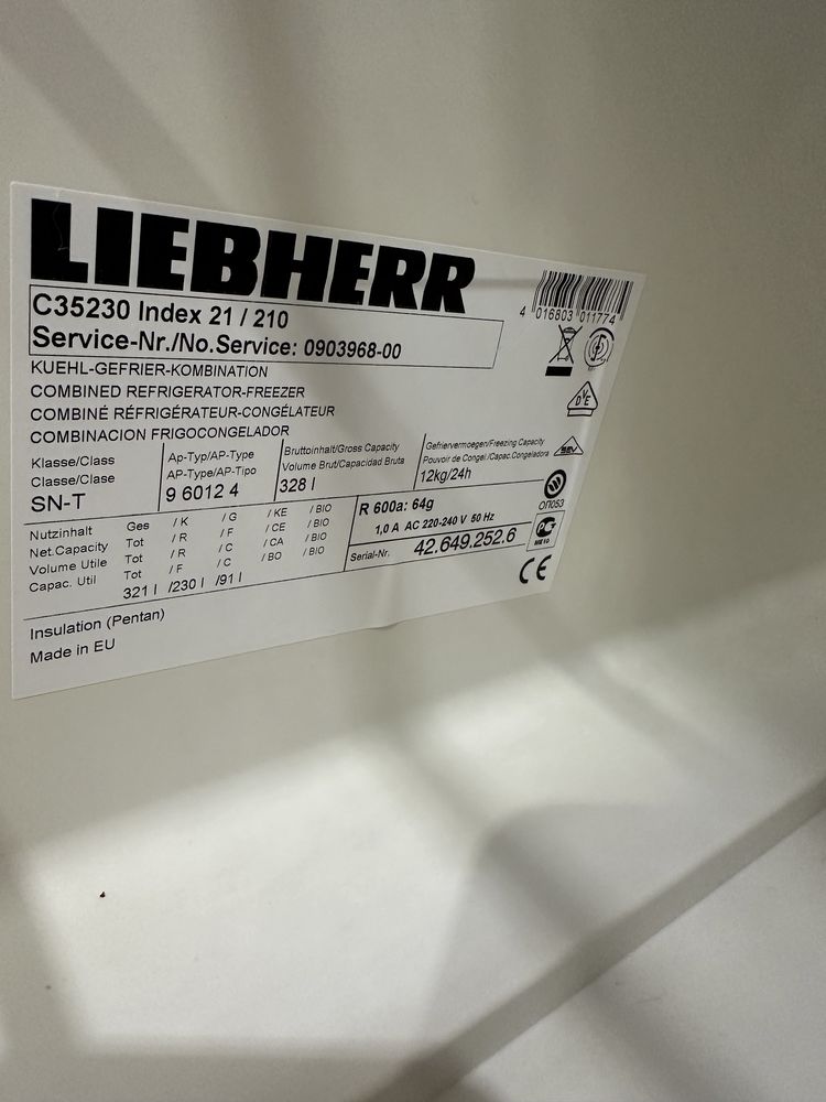 Холодильник Liebherr