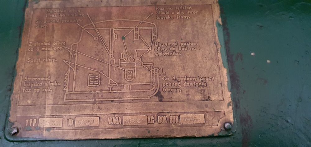 Frezarka uniwersalna FWA 39 stół 1600x400 mm + glowica pozioma skretna