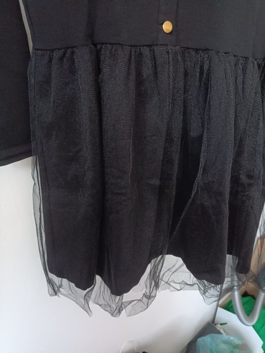 Czarna krótka sukienka z tiulem XS/S 34/36 na ostatki na święta