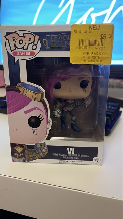 Pop figure Vi league of legends
