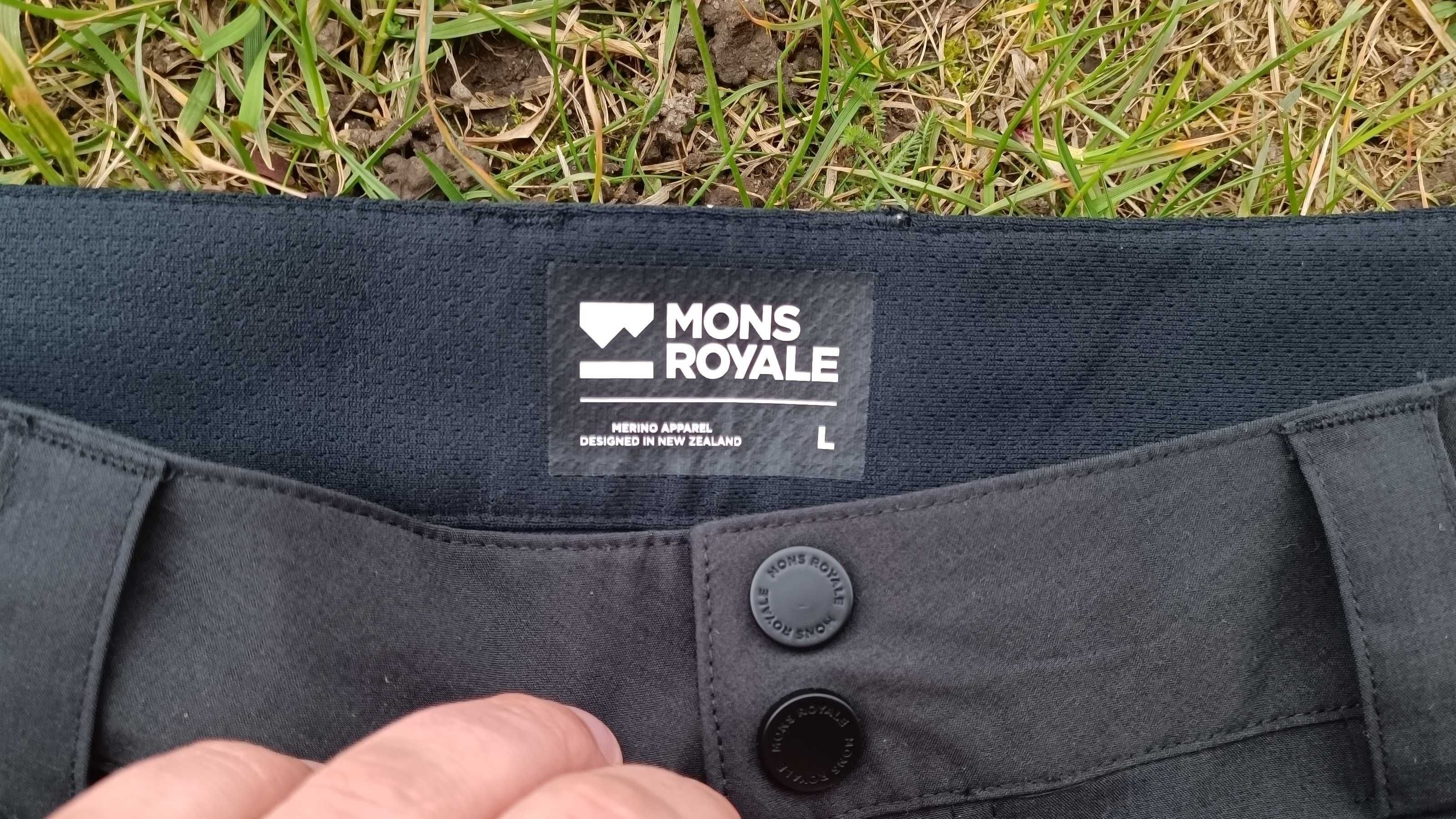 Жіночі трекінгові шорти на мериносі Mons Royale Drift
