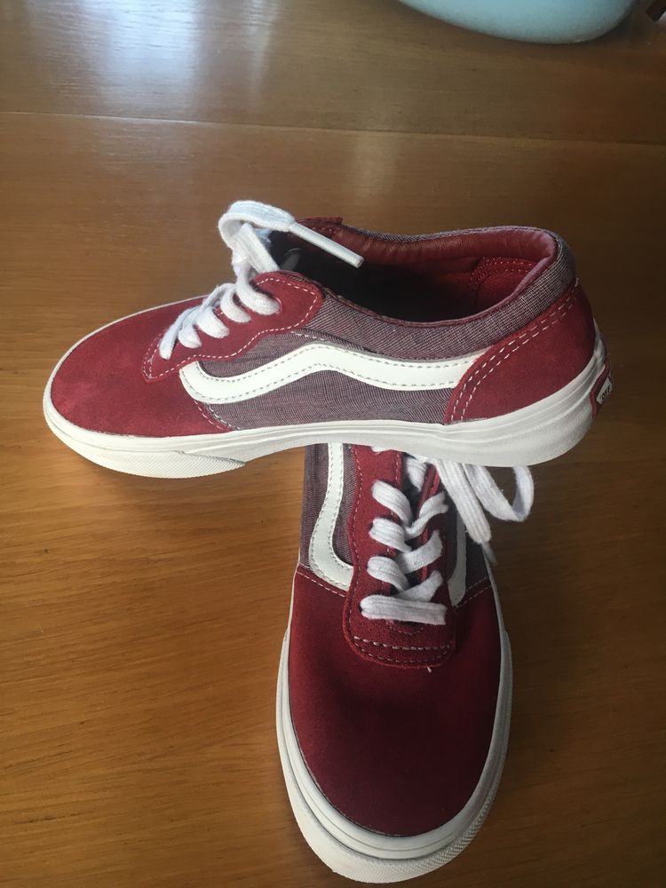 Buty dziecięce Vans rozm 33