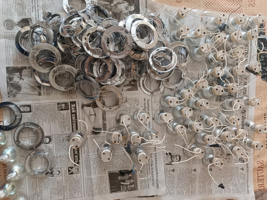 Точечні світильники.