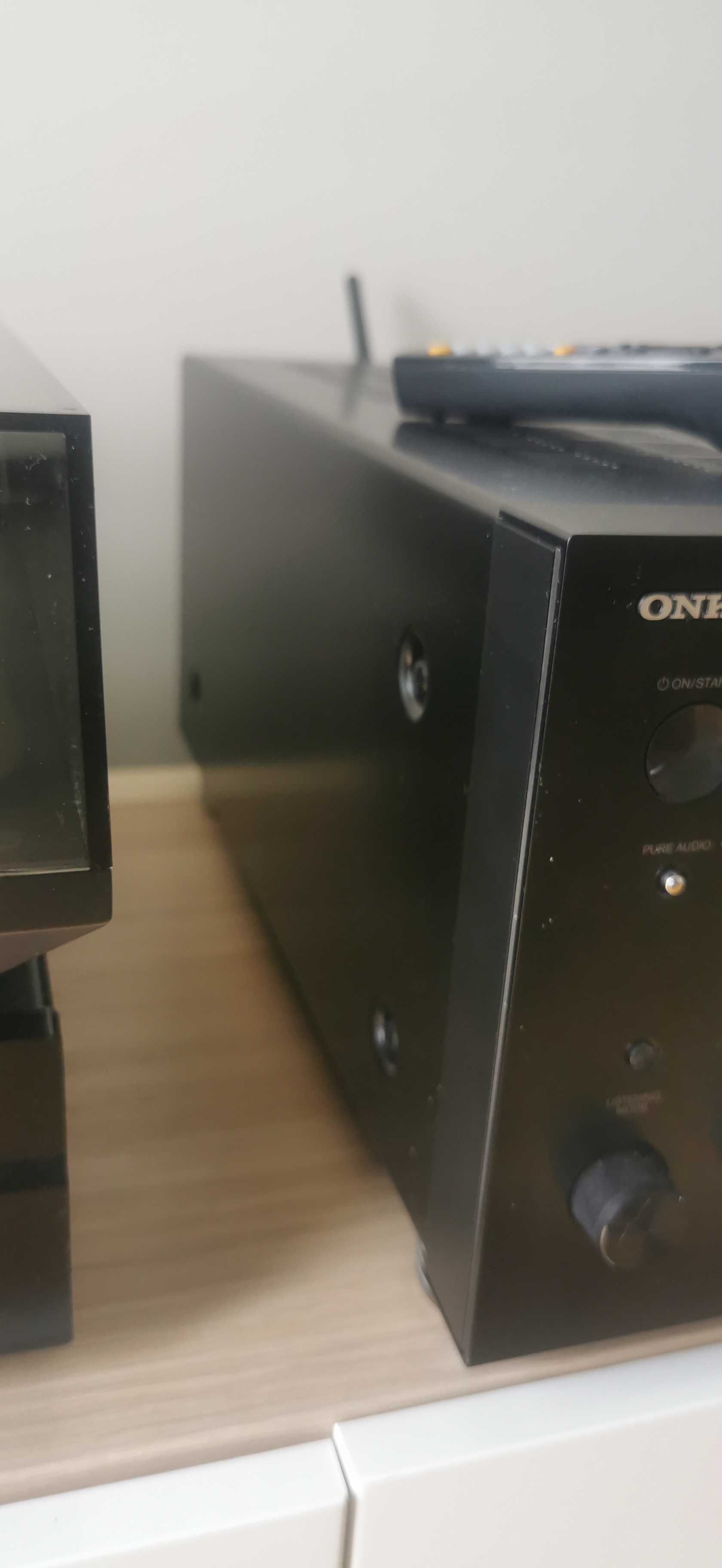 amplituner Onkyo TX-RZ900