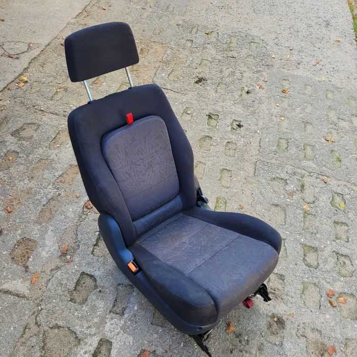 Fotel z fotelikiem tył lewy drugi trzeci rząd vw sharan Alhambra