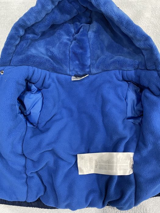 Продам детскую зимнюю курточку